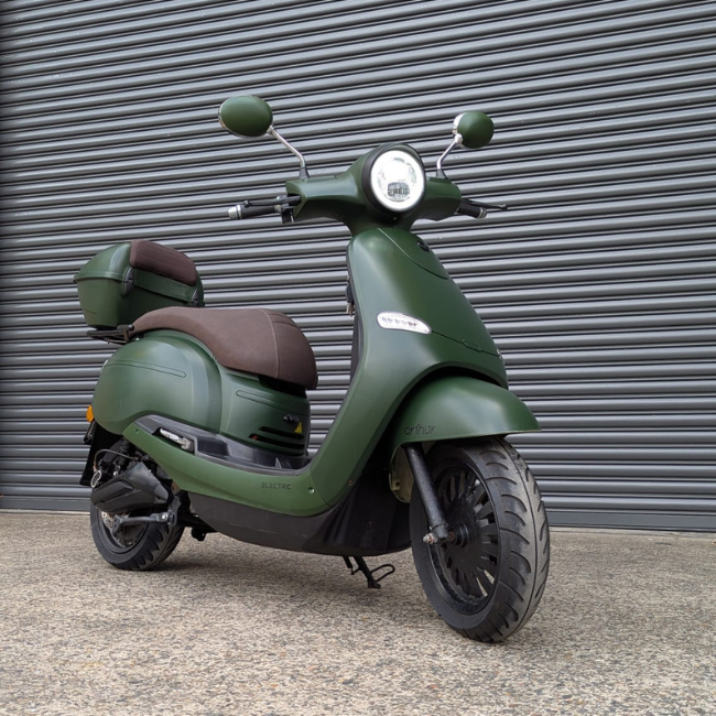 MY21 Arthur 2 Racer Green, pre-loved