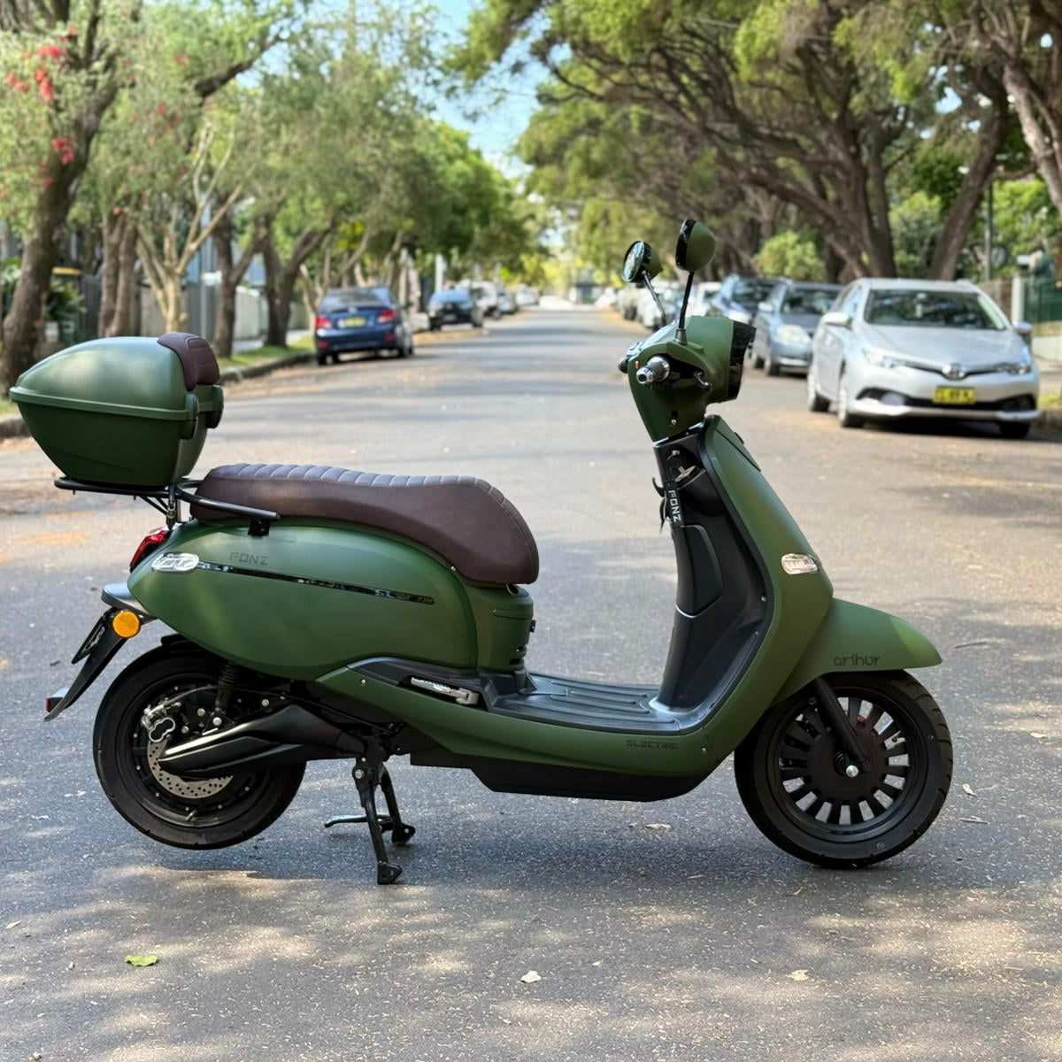 MY21 Arthur 3, Racer Green