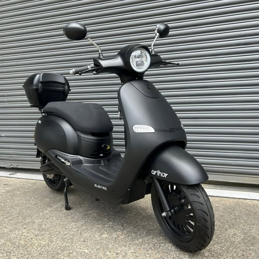 MY22 Arthur 1 Matte Black, pre-loved