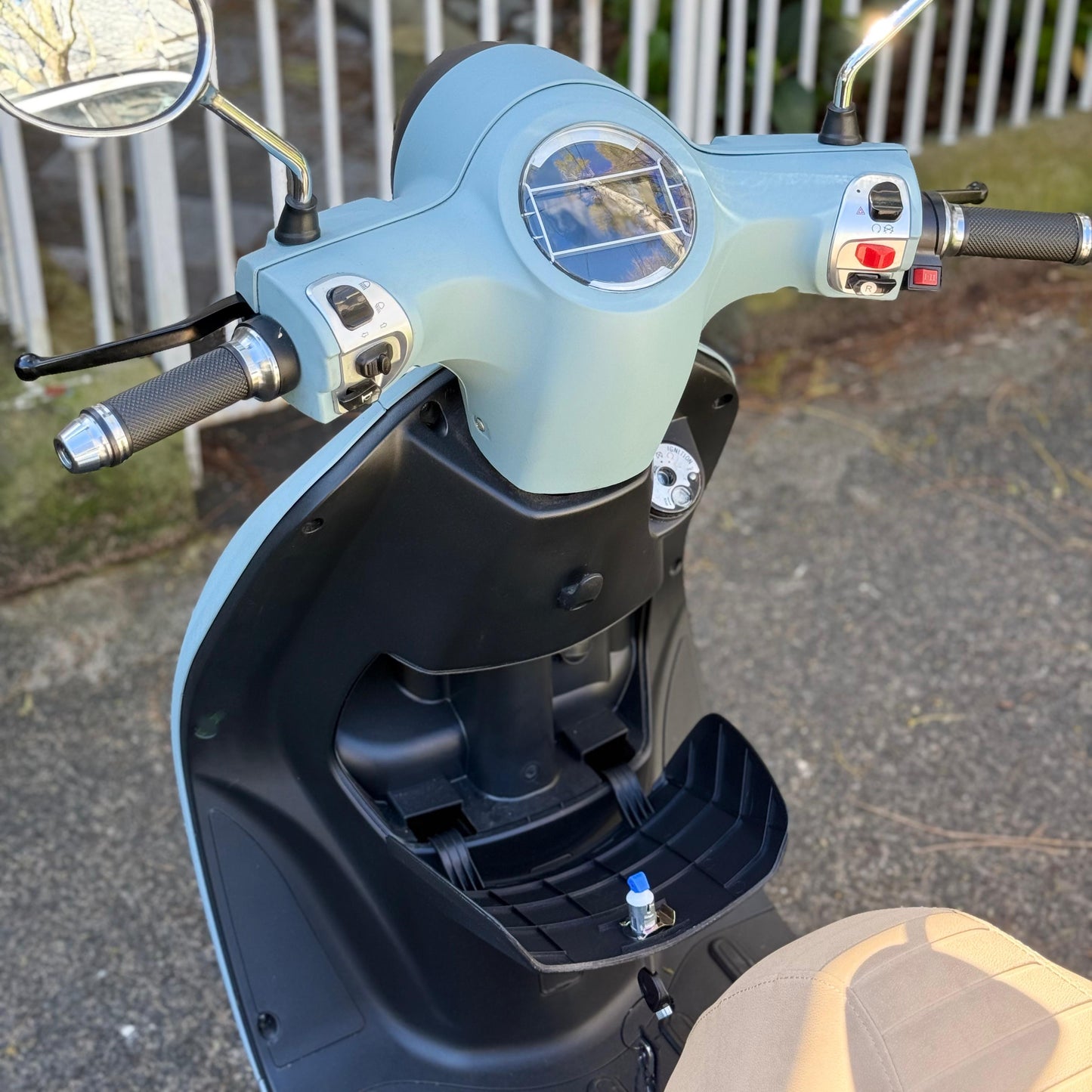2022 Arthur 2, Moon Blue, Pre-loved