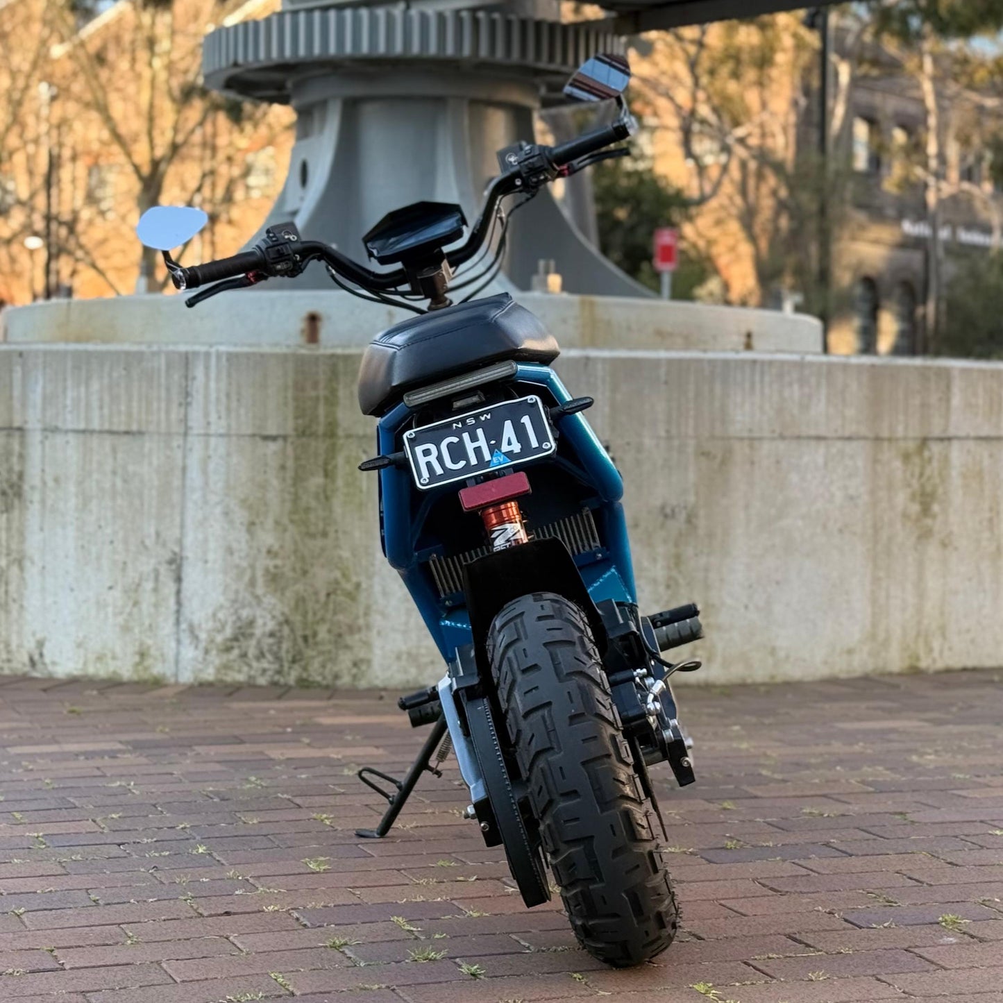 MY20 NKDs Metallic Blue, pre-loved