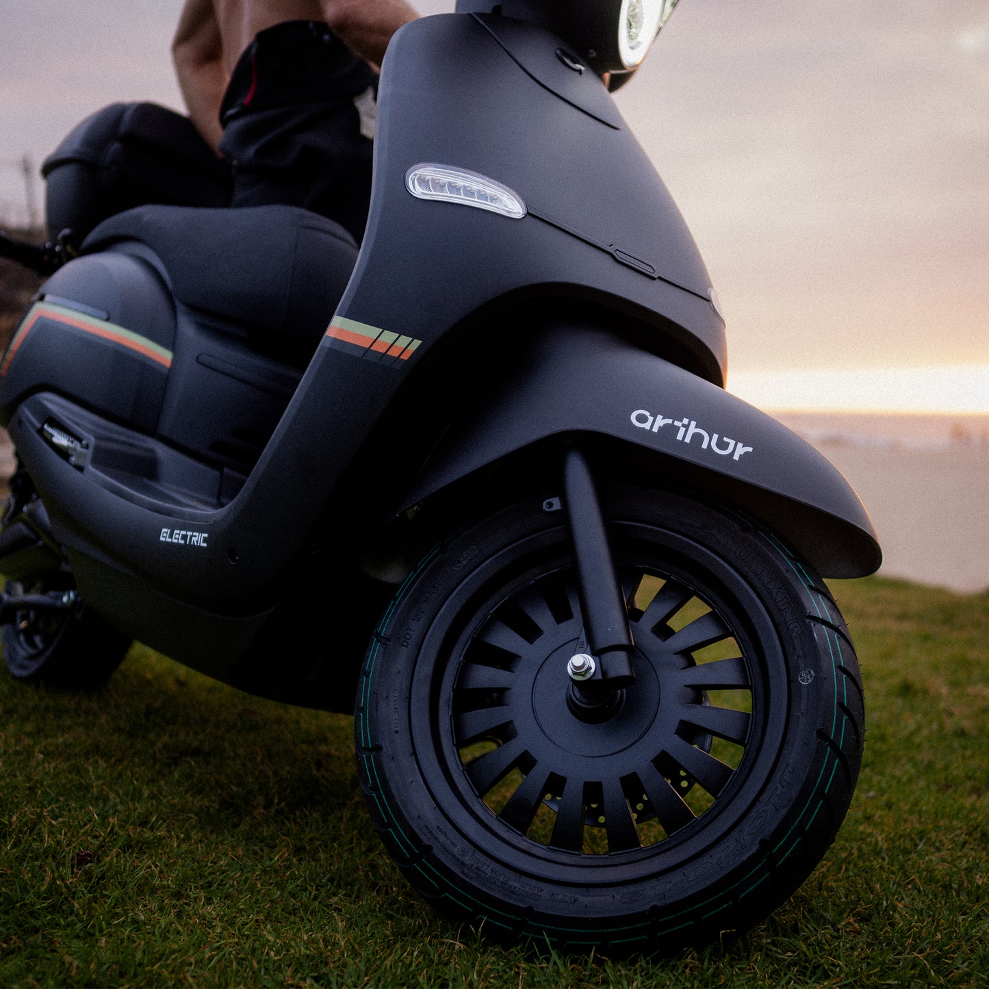 MY25 Arthur 7 LR Performance