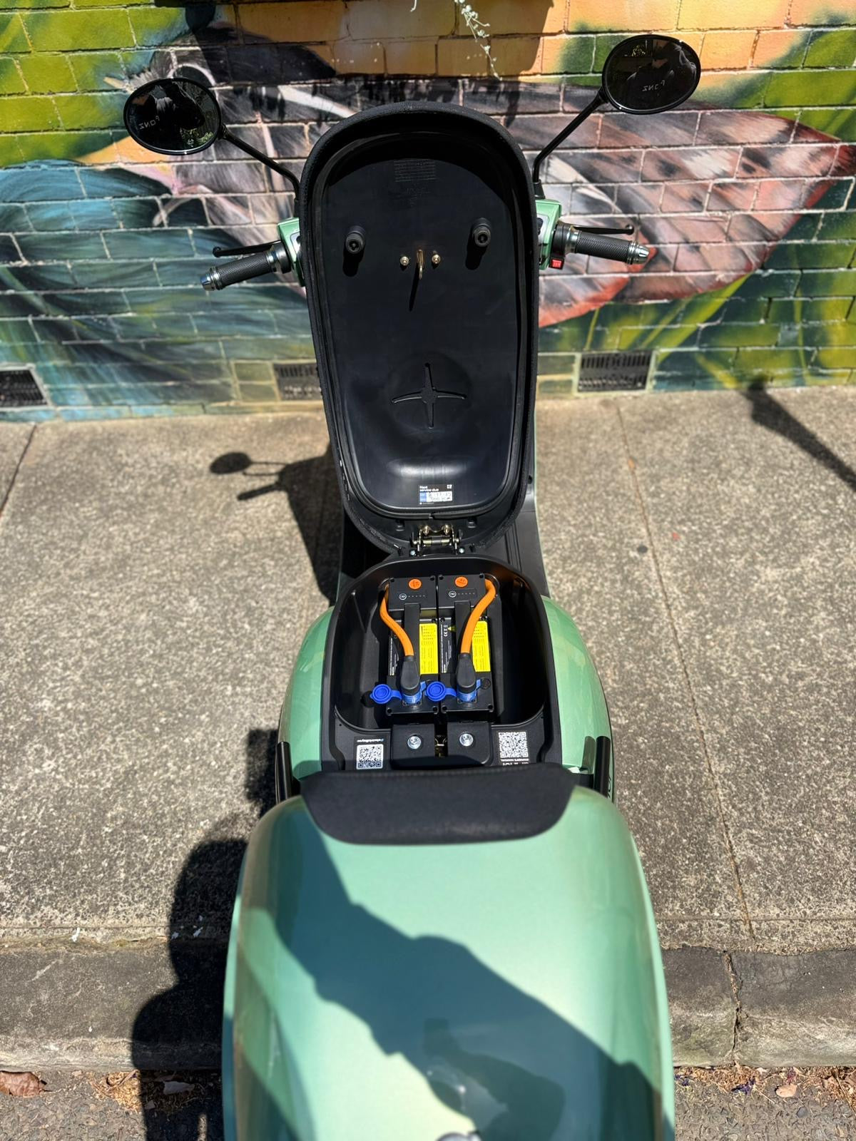 MY25 Arthur 7 Performance, Cuban Green (Demo)