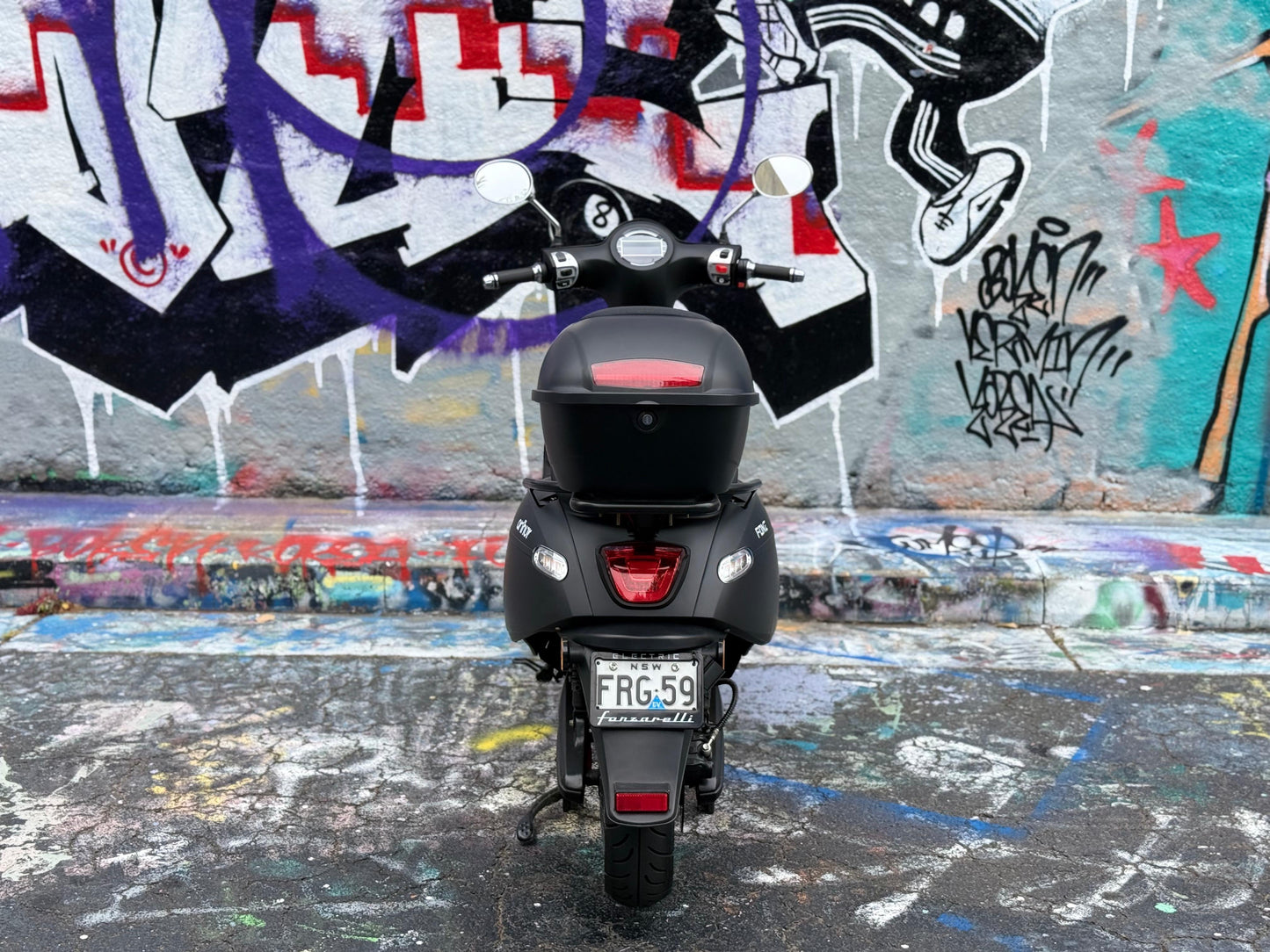 MY23 Arthur 2, Matte Black, Pre-loved