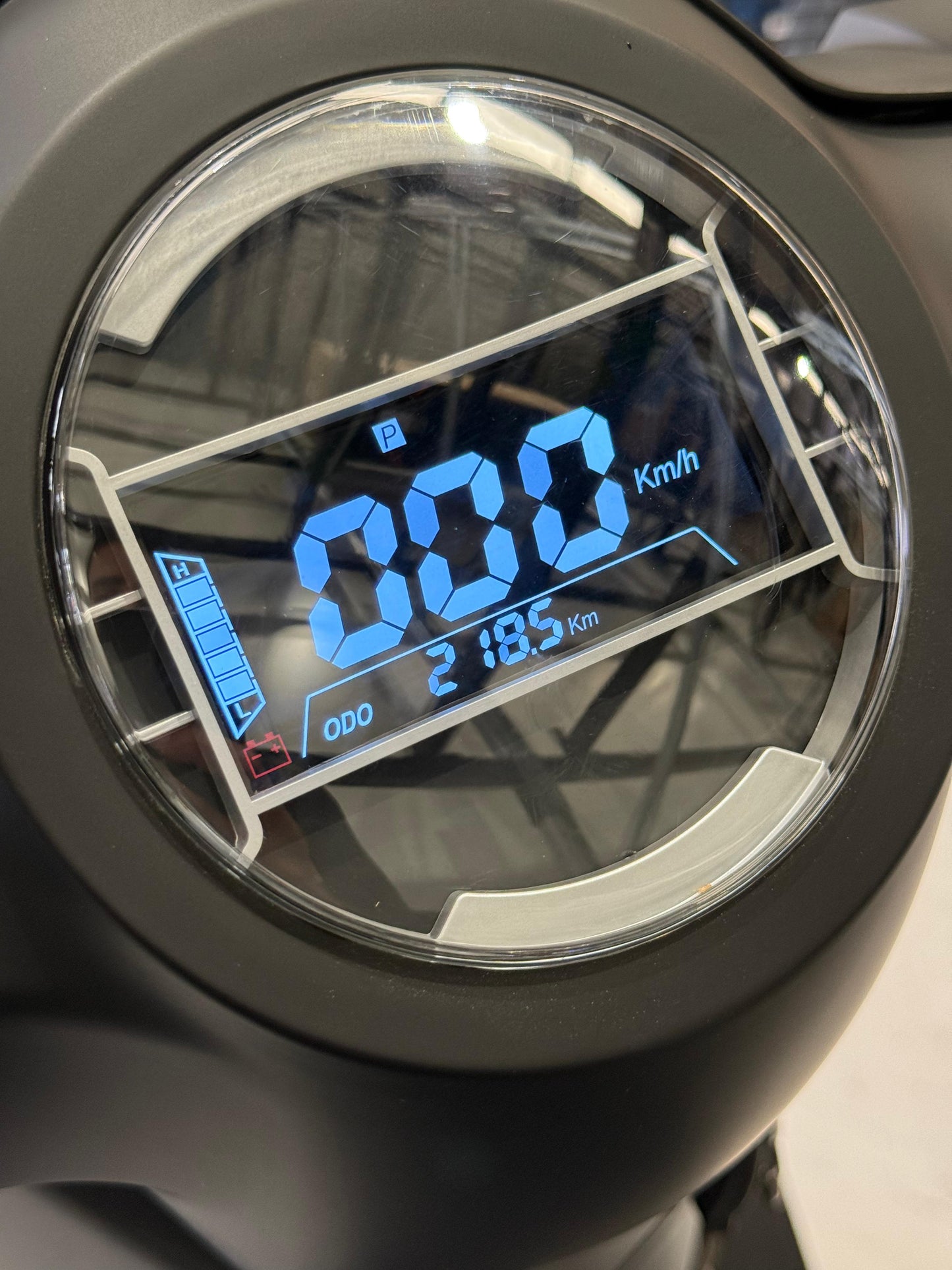 MY23 Arthur 2, Matte Black, Pre-loved