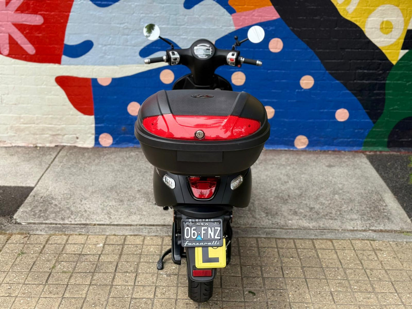 MY23 Arthur 6 Performance, Matte Black, Pre-loved