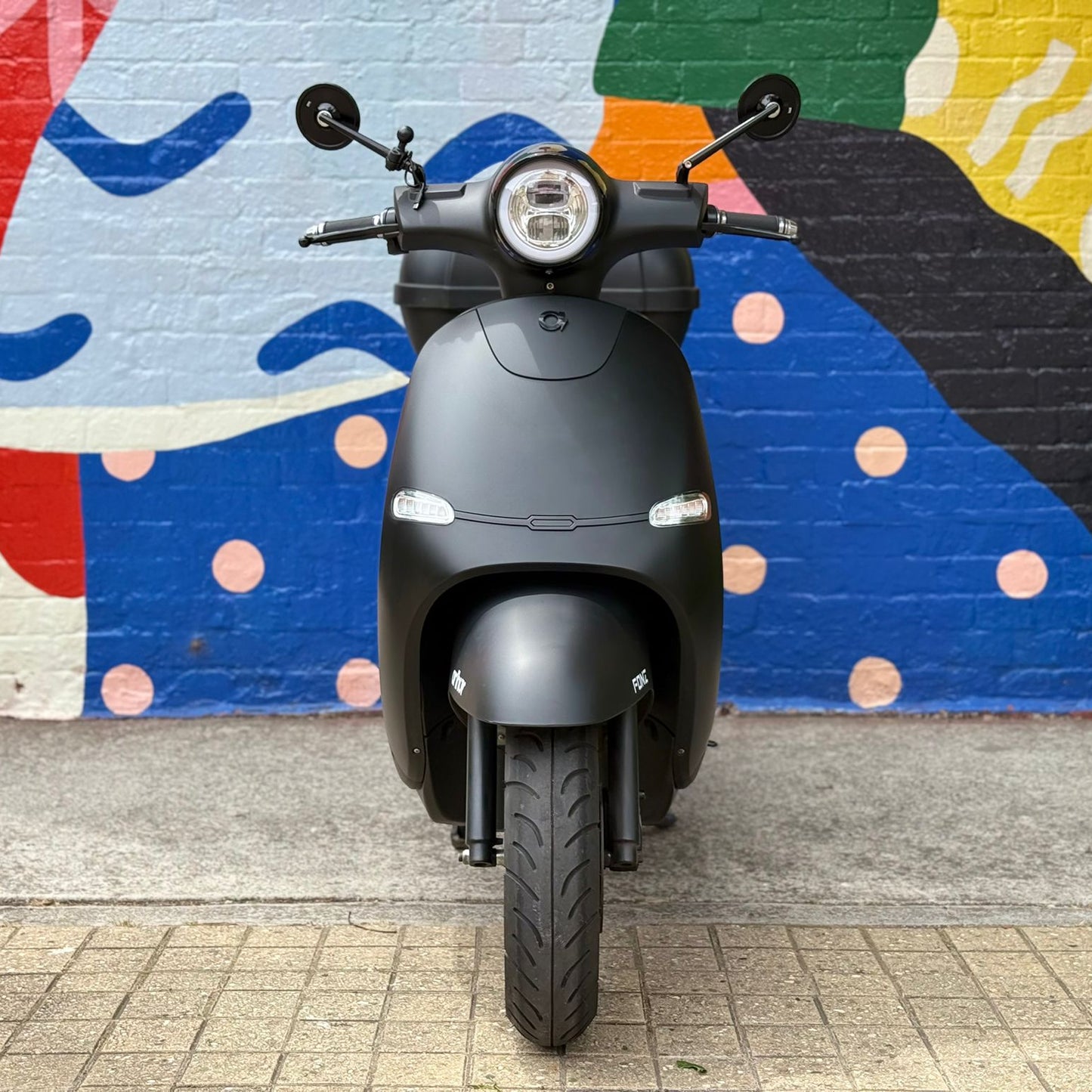 MY23 Arthur 6 Performance, Matte Black, Pre-loved