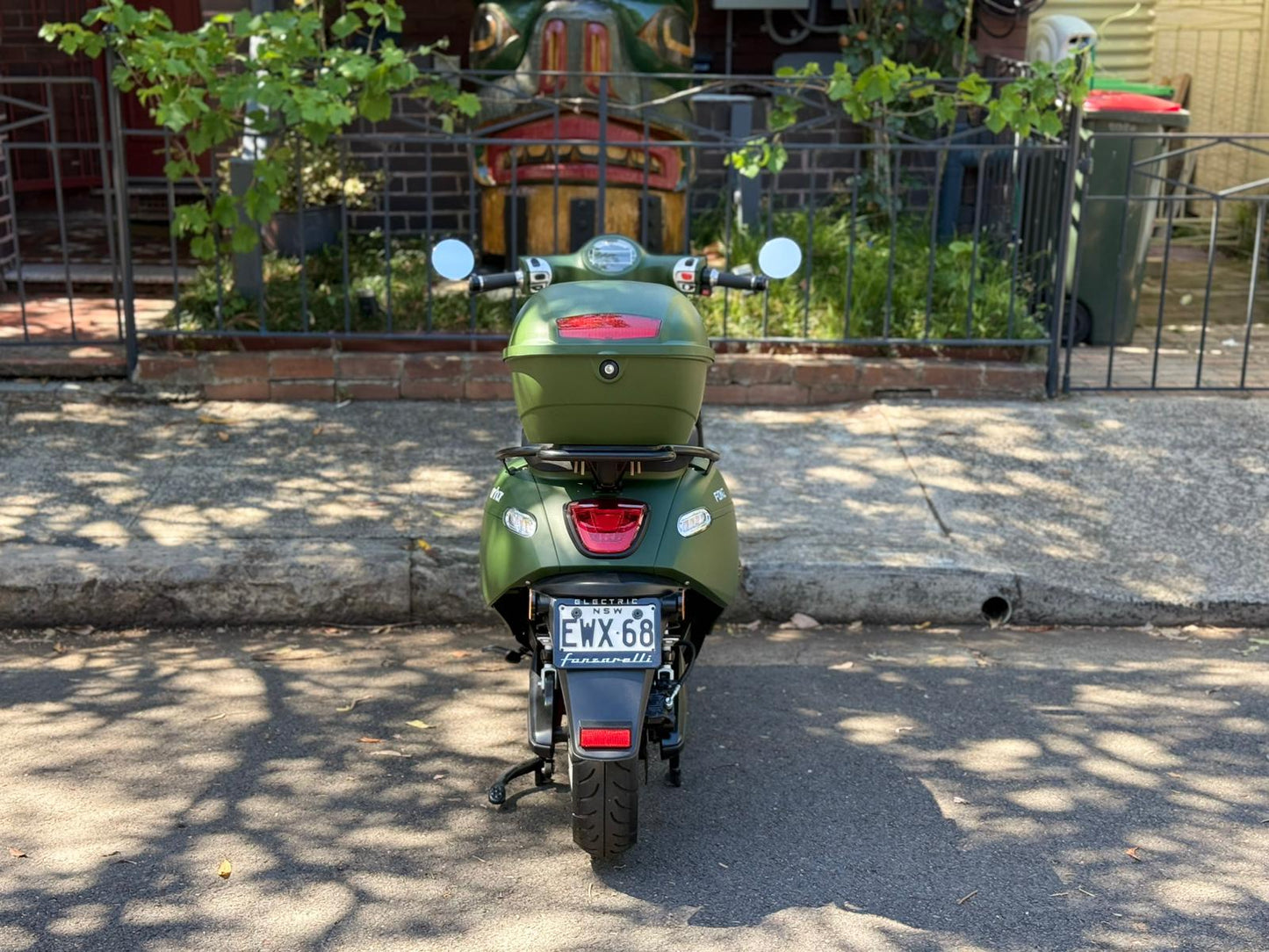 MY22 Arthur 2, Racer Green, Pre-loved