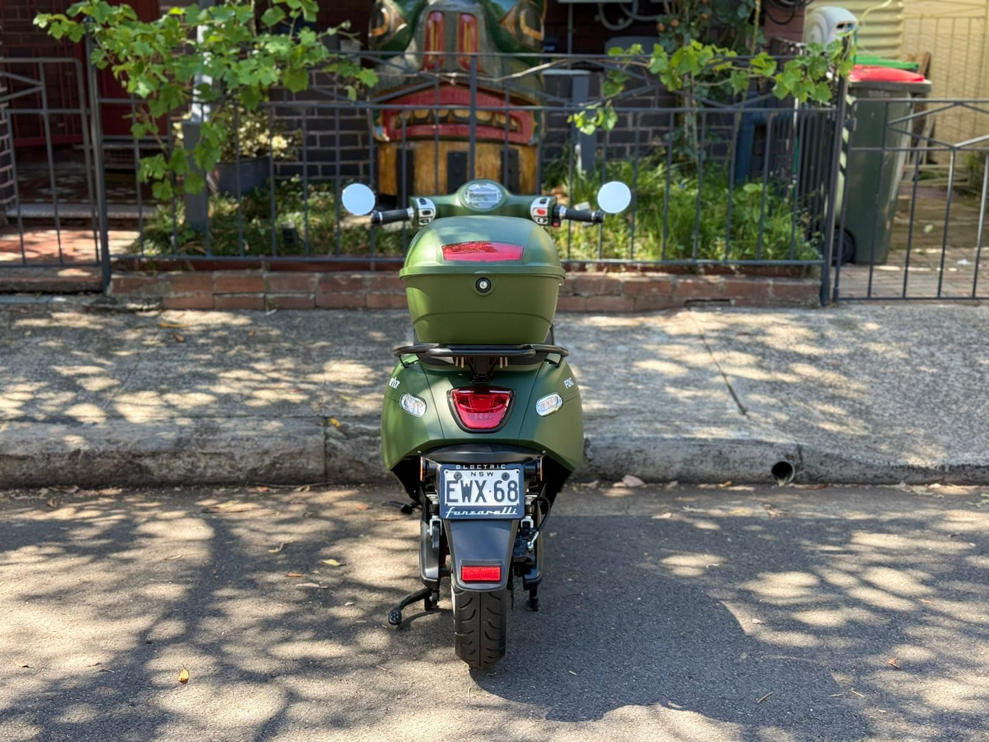 MY22 Arthur 2, Racer Green, Pre-loved