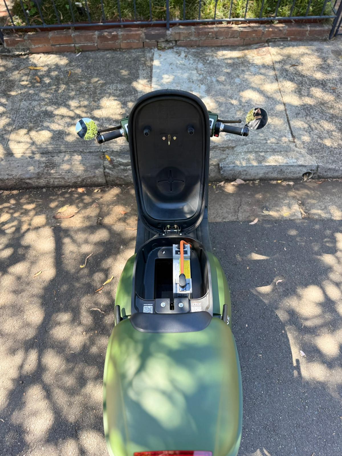 MY22 Arthur 2, Racer Green, Pre-loved