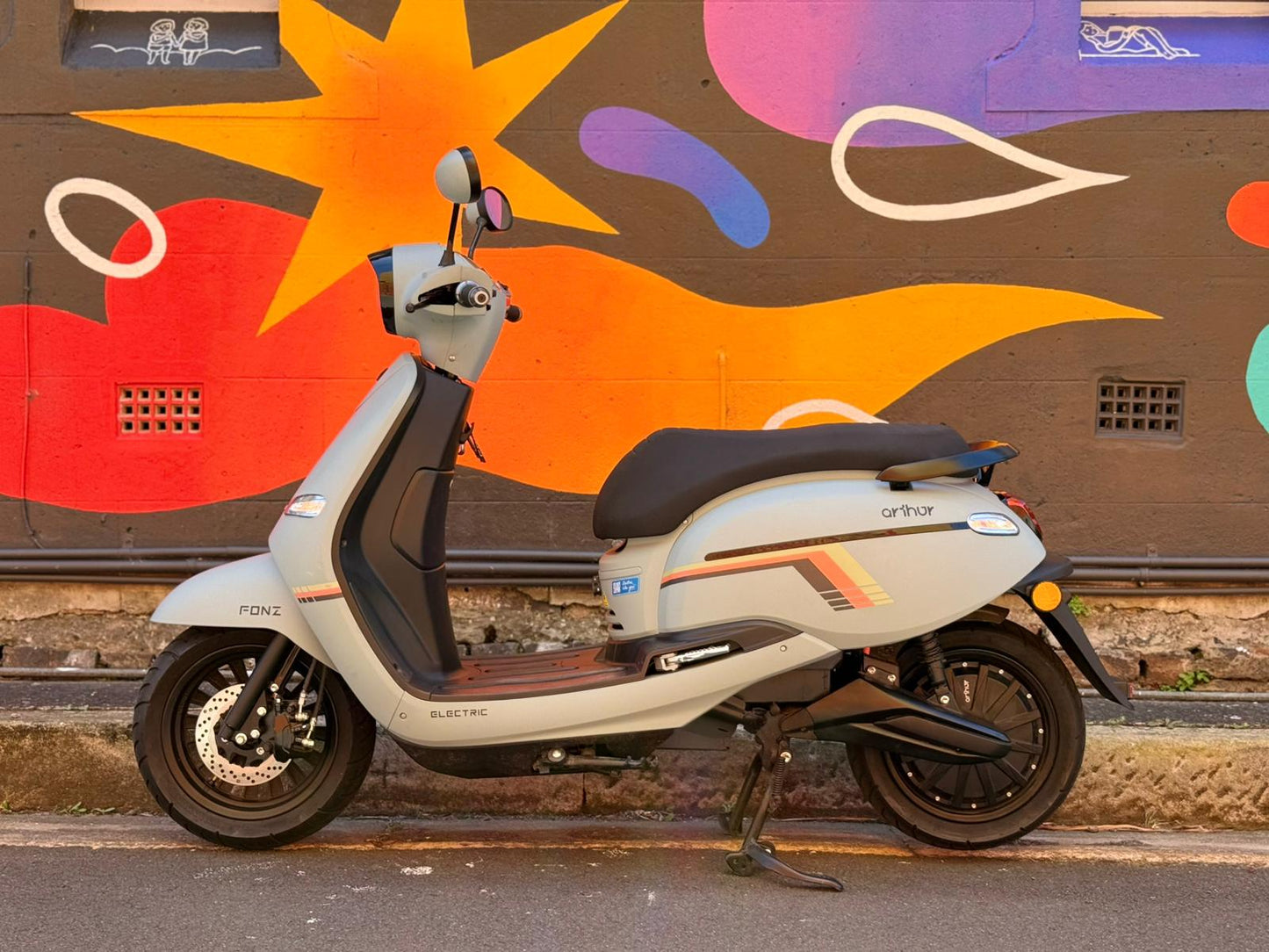 MY23 Arthur 6 Performance, Moon Blue